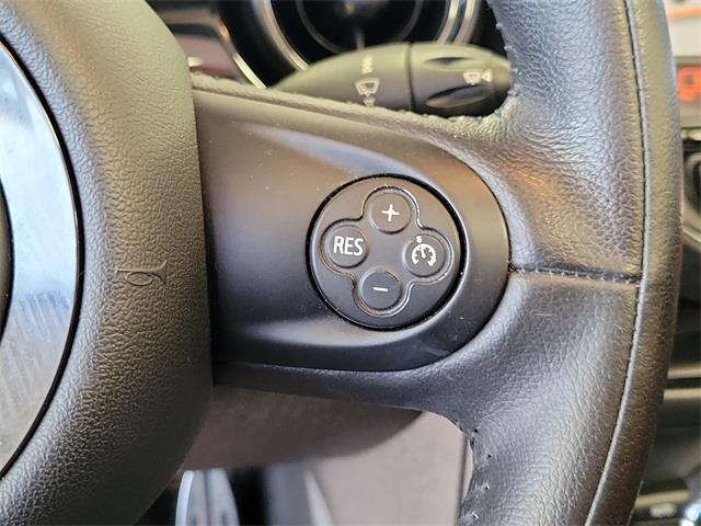2013 Mini Cooper s Base, available for sale in Stratford, Connecticut | Wiz Leasing Inc. Stratford, Connecticut 2013 Mini Cooper s Base, available for sale in Stratford, Connecticut | Wiz Leasing Inc. Stratford, Connecticut