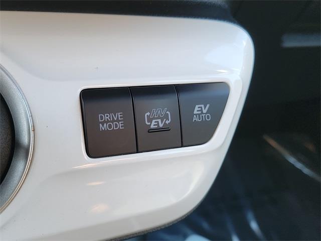 2018 Toyota Prius Prime Advanced, available for sale in Stratford, Connecticut | Wiz Leasing Inc. Stratford, Connecticut 2018 Toyota Prius Prime Advanced, available for sale in Stratford, Connecticut | Wiz Leasing Inc. Stratford, Connecticut