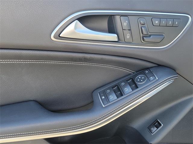 2014 Mercedes-benz Cla CLA 250, available for sale in Stratford, Connecticut | Wiz Leasing Inc. Stratford, Connecticut 2014 Mercedes-benz Cla CLA 250, available for sale in Stratford, Connecticut | Wiz Leasing Inc. Stratford, Connecticut