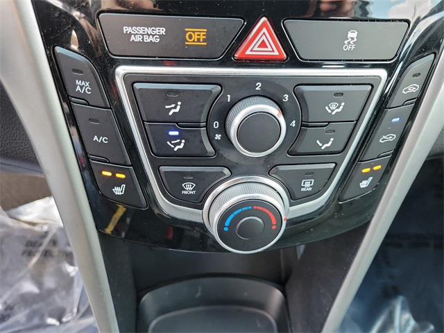 2015 Hyundai Elantra Gt Base, available for sale in Stratford, Connecticut | Wiz Leasing Inc. Stratford, Connecticut 2015 Hyundai Elantra Gt Base, available for sale in Stratford, Connecticut | Wiz Leasing Inc. Stratford, Connecticut