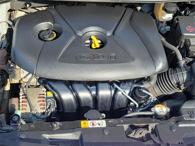 2015 Hyundai Elantra Gt Base, available for sale in Stratford, Connecticut | Wiz Leasing Inc. Stratford, Connecticut 2015 Hyundai Elantra Gt Base, available for sale in Stratford, Connecticut | Wiz Leasing Inc. Stratford, Connecticut