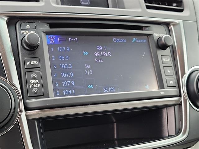 2013 Toyota Highlander Base Plus V6, available for sale in Stratford, Connecticut | Wiz Leasing Inc. Stratford, Connecticut 2013 Toyota Highlander Base Plus V6, available for sale in Stratford, Connecticut | Wiz Leasing Inc. Stratford, Connecticut