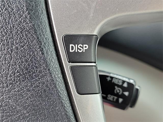 2013 Toyota Highlander Base Plus V6, available for sale in Stratford, Connecticut | Wiz Leasing Inc. Stratford, Connecticut 2013 Toyota Highlander Base Plus V6, available for sale in Stratford, Connecticut | Wiz Leasing Inc. Stratford, Connecticut