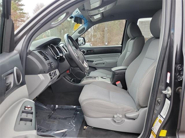 2015 Toyota Tacoma TRD Pro, available for sale in Stratford, Connecticut | Wiz Leasing Inc. Stratford, Connecticut 2015 Toyota Tacoma TRD Pro, available for sale in Stratford, Connecticut | Wiz Leasing Inc. Stratford, Connecticut