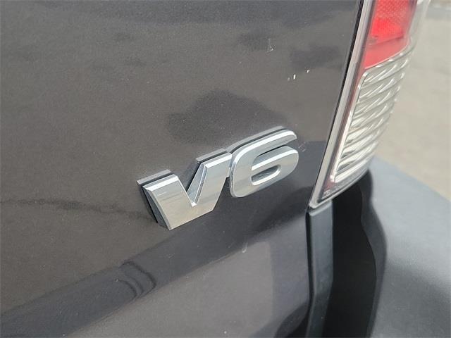 2015 Toyota Tacoma TRD Pro, available for sale in Stratford, Connecticut | Wiz Leasing Inc. Stratford, Connecticut 2015 Toyota Tacoma TRD Pro, available for sale in Stratford, Connecticut | Wiz Leasing Inc. Stratford, Connecticut