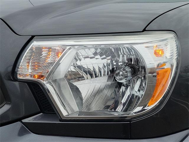 2015 Toyota Tacoma TRD Pro, available for sale in Stratford, Connecticut | Wiz Leasing Inc. Stratford, Connecticut 2015 Toyota Tacoma TRD Pro, available for sale in Stratford, Connecticut | Wiz Leasing Inc. Stratford, Connecticut