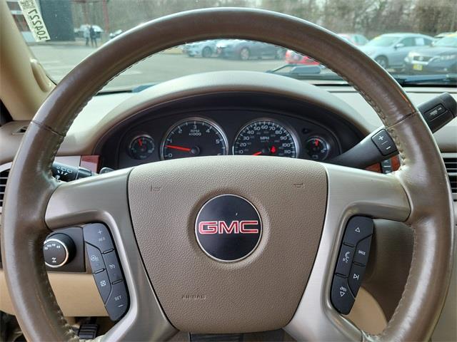 2013 GMC Yukon SLT, available for sale in Stratford, Connecticut | Wiz Leasing Inc. Stratford, Connecticut 2013 GMC Yukon SLT, available for sale in Stratford, Connecticut | Wiz Leasing Inc. Stratford, Connecticut