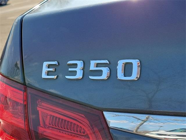 2014 Mercedes-benz E-class E 350, available for sale in Stratford, Connecticut | Wiz Leasing Inc. Stratford, Connecticut 2014 Mercedes-benz E-class E 350, available for sale in Stratford, Connecticut | Wiz Leasing Inc. Stratford, Connecticut