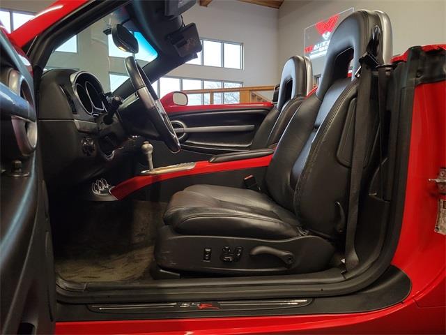 2004 Chevrolet Ssr Base, available for sale in Stratford, Connecticut | Wiz Leasing Inc. Stratford, Connecticut 2004 Chevrolet Ssr Base, available for sale in Stratford, Connecticut | Wiz Leasing Inc. Stratford, Connecticut