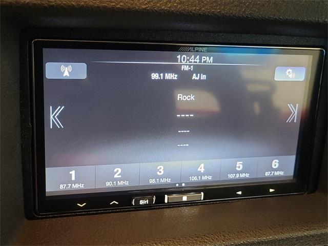 2004 Chevrolet Ssr Base, available for sale in Stratford, Connecticut | Wiz Leasing Inc. Stratford, Connecticut 2004 Chevrolet Ssr Base, available for sale in Stratford, Connecticut | Wiz Leasing Inc. Stratford, Connecticut