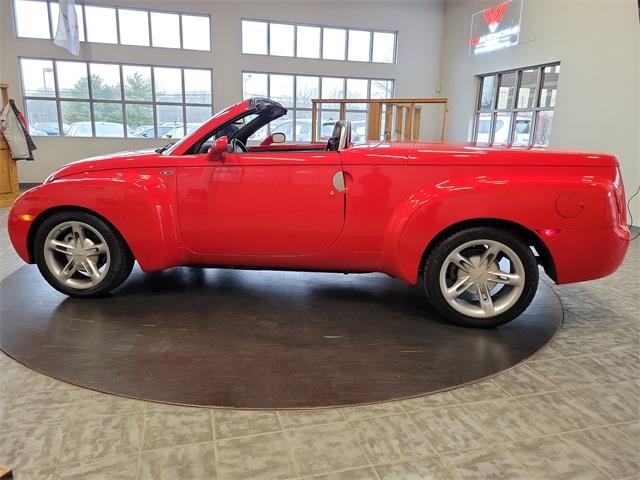 2004 Chevrolet Ssr Base, available for sale in Stratford, Connecticut | Wiz Leasing Inc. Stratford, Connecticut 2004 Chevrolet Ssr Base, available for sale in Stratford, Connecticut | Wiz Leasing Inc. Stratford, Connecticut