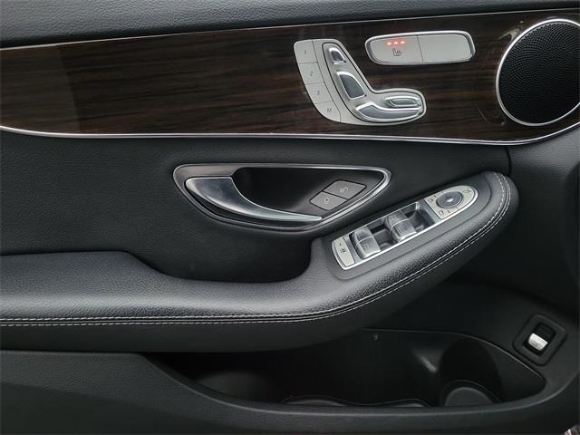 2016 Mercedes-benz C-class C 300, available for sale in Stratford, Connecticut | Wiz Leasing Inc. Stratford, Connecticut 2016 Mercedes-benz C-class C 300, available for sale in Stratford, Connecticut | Wiz Leasing Inc. Stratford, Connecticut