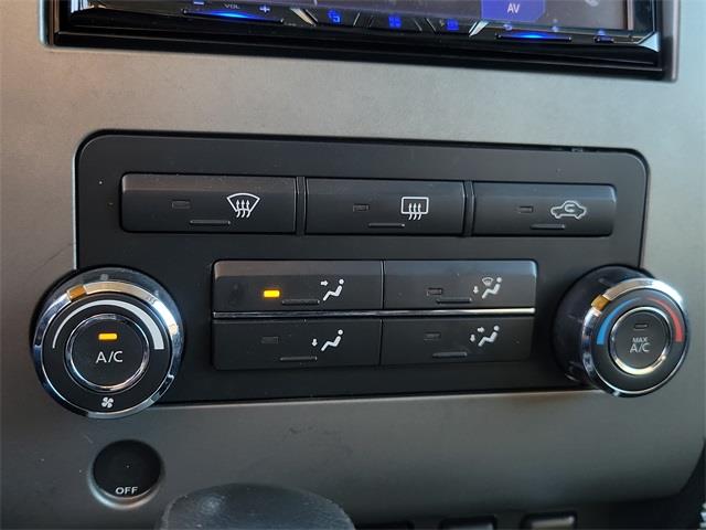 2011 Nissan Titan SV, available for sale in Stratford, Connecticut | Wiz Leasing Inc. Stratford, Connecticut 2011 Nissan Titan SV, available for sale in Stratford, Connecticut | Wiz Leasing Inc. Stratford, Connecticut