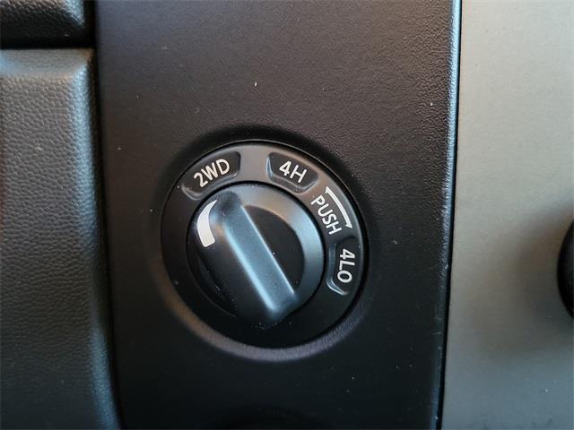 2011 Nissan Titan SV, available for sale in Stratford, Connecticut | Wiz Leasing Inc. Stratford, Connecticut 2011 Nissan Titan SV, available for sale in Stratford, Connecticut | Wiz Leasing Inc. Stratford, Connecticut