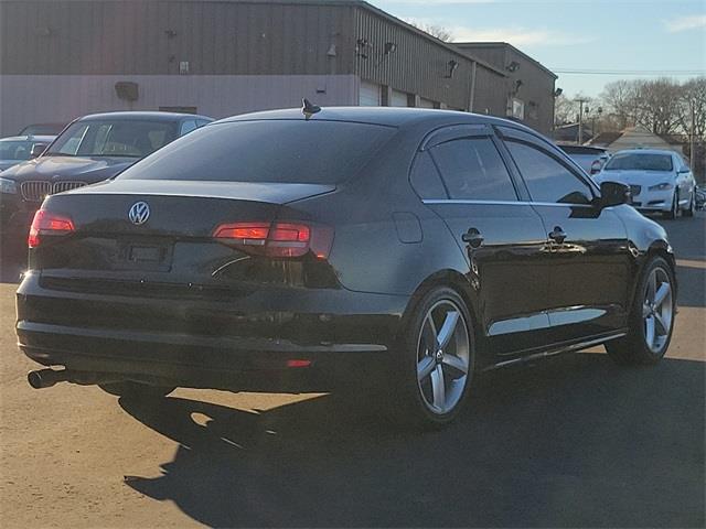 2017 Volkswagen Jetta 1.4T SE, available for sale in Stratford, Connecticut | Wiz Leasing Inc. Stratford, Connecticut 2017 Volkswagen Jetta 1.4T SE, available for sale in Stratford, Connecticut | Wiz Leasing Inc. Stratford, Connecticut
