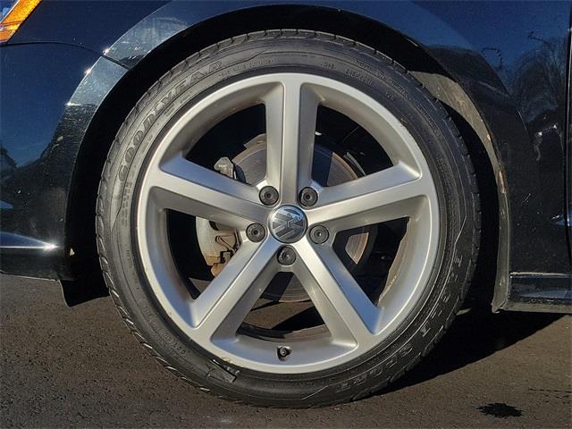 2017 Volkswagen Jetta 1.4T SE, available for sale in Stratford, Connecticut | Wiz Leasing Inc. Stratford, Connecticut 2017 Volkswagen Jetta 1.4T SE, available for sale in Stratford, Connecticut | Wiz Leasing Inc. Stratford, Connecticut