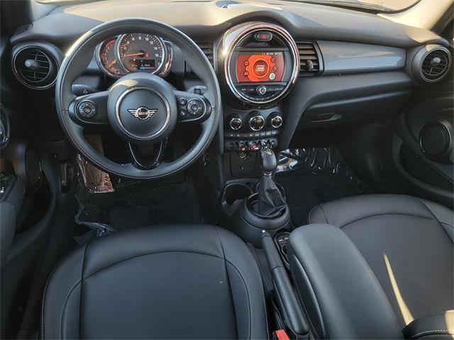2019 Mini Cooper Oxford Edition, available for sale in Stratford, Connecticut | Wiz Leasing Inc. Stratford, Connecticut 2019 Mini Cooper Oxford Edition, available for sale in Stratford, Connecticut | Wiz Leasing Inc. Stratford, Connecticut