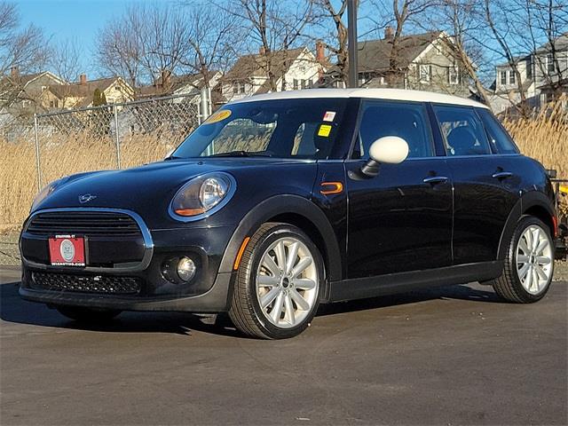2019 Mini Cooper Oxford Edition, available for sale in Stratford, Connecticut | Wiz Leasing Inc. Stratford, Connecticut 2019 Mini Cooper Oxford Edition, available for sale in Stratford, Connecticut | Wiz Leasing Inc. Stratford, Connecticut