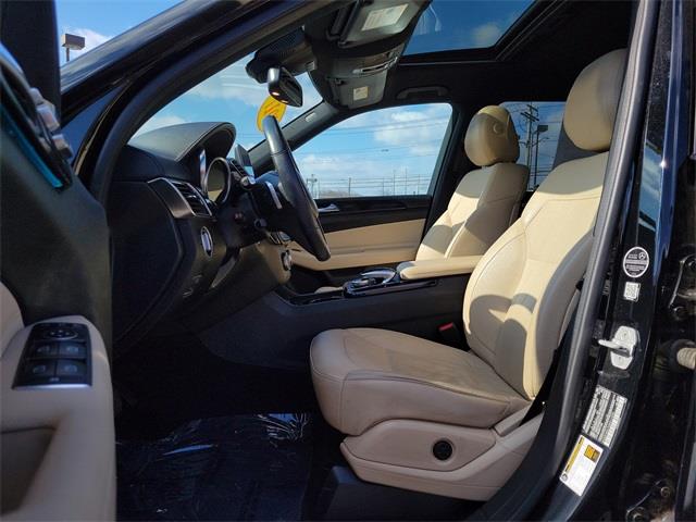 2017 Mercedes-benz Gls GLS 450, available for sale in Stratford, Connecticut | Wiz Leasing Inc. Stratford, Connecticut 2017 Mercedes-benz Gls GLS 450, available for sale in Stratford, Connecticut | Wiz Leasing Inc. Stratford, Connecticut