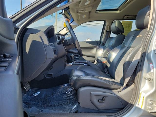 2008 Jeep Grand Cherokee SRT8, available for sale in Stratford, Connecticut | Wiz Leasing Inc. Stratford, Connecticut 2008 Jeep Grand Cherokee SRT8, available for sale in Stratford, Connecticut | Wiz Leasing Inc. Stratford, Connecticut