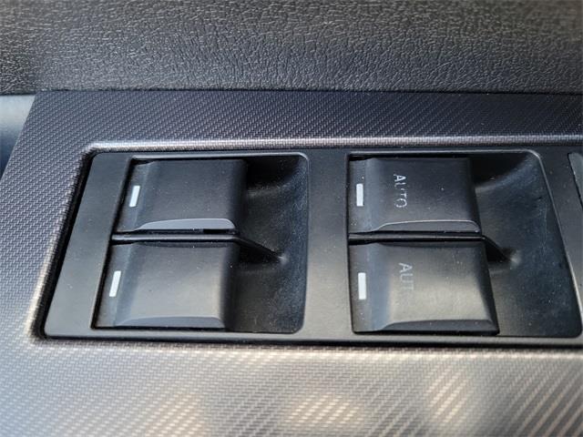 2008 Jeep Grand Cherokee SRT8, available for sale in Stratford, Connecticut | Wiz Leasing Inc. Stratford, Connecticut 2008 Jeep Grand Cherokee SRT8, available for sale in Stratford, Connecticut | Wiz Leasing Inc. Stratford, Connecticut
