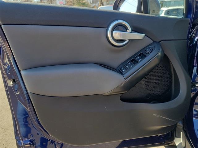 2016 Fiat 500x Easy, available for sale in Stratford, Connecticut | Wiz Leasing Inc. Stratford, Connecticut 2016 Fiat 500x Easy, available for sale in Stratford, Connecticut | Wiz Leasing Inc. Stratford, Connecticut