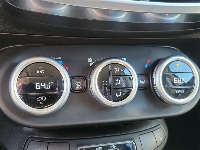 2016 Fiat 500x Easy, available for sale in Stratford, Connecticut | Wiz Leasing Inc. Stratford, Connecticut 2016 Fiat 500x Easy, available for sale in Stratford, Connecticut | Wiz Leasing Inc. Stratford, Connecticut