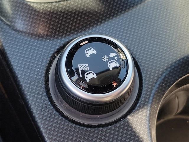 2016 Fiat 500x Easy, available for sale in Stratford, Connecticut | Wiz Leasing Inc. Stratford, Connecticut 2016 Fiat 500x Easy, available for sale in Stratford, Connecticut | Wiz Leasing Inc. Stratford, Connecticut
