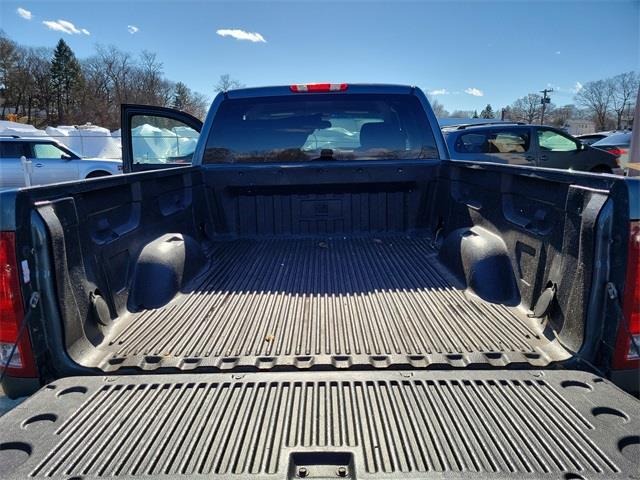 2013 GMC Sierra 1500 SLE, available for sale in Stratford, Connecticut | Wiz Leasing Inc. Stratford, Connecticut 2013 GMC Sierra 1500 SLE, available for sale in Stratford, Connecticut | Wiz Leasing Inc. Stratford, Connecticut