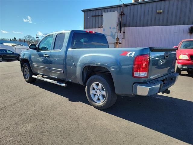 2013 GMC Sierra 1500 SLE, available for sale in Stratford, Connecticut | Wiz Leasing Inc. Stratford, Connecticut 2013 GMC Sierra 1500 SLE, available for sale in Stratford, Connecticut | Wiz Leasing Inc. Stratford, Connecticut