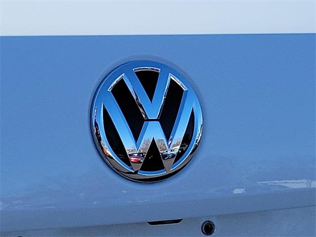 2019 Volkswagen Passat 2.0T Wolfsburg, available for sale in Stratford, Connecticut | Wiz Leasing Inc. Stratford, Connecticut 2019 Volkswagen Passat 2.0T Wolfsburg, available for sale in Stratford, Connecticut | Wiz Leasing Inc. Stratford, Connecticut