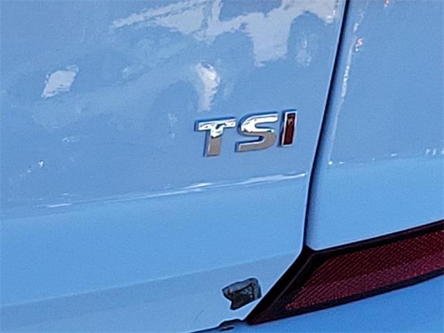 2019 Volkswagen Passat 2.0T Wolfsburg, available for sale in Stratford, Connecticut | Wiz Leasing Inc. Stratford, Connecticut 2019 Volkswagen Passat 2.0T Wolfsburg, available for sale in Stratford, Connecticut | Wiz Leasing Inc. Stratford, Connecticut