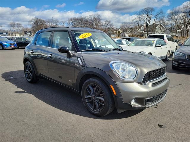 2011 Mini Cooper s Countryman ALL4, available for sale in Stratford, Connecticut | Wiz Leasing Inc. Stratford, Connecticut 2011 Mini Cooper s Countryman ALL4, available for sale in Stratford, Connecticut | Wiz Leasing Inc. Stratford, Connecticut