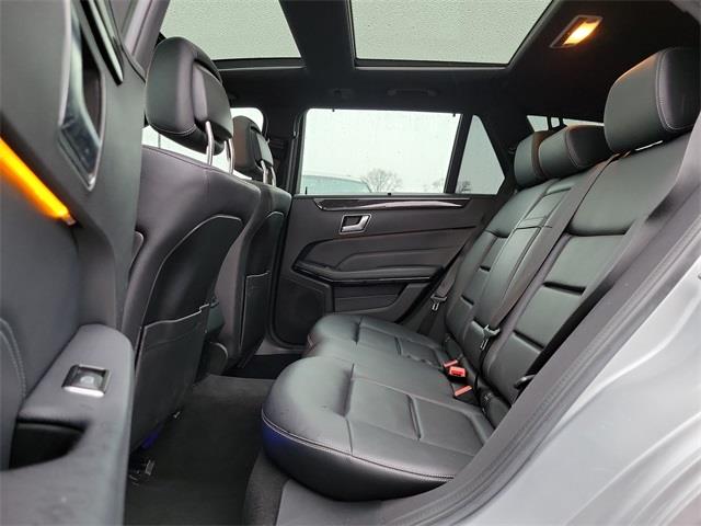 2015 Mercedes-benz E-class E 350, available for sale in Stratford, Connecticut | Wiz Leasing Inc. Stratford, Connecticut 2015 Mercedes-benz E-class E 350, available for sale in Stratford, Connecticut | Wiz Leasing Inc. Stratford, Connecticut