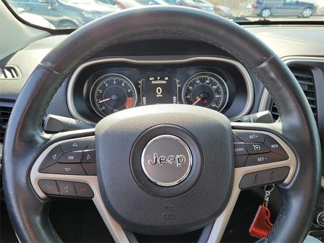 2014 Jeep Cherokee Latitude, available for sale in Stratford, Connecticut | Wiz Leasing Inc. Stratford, Connecticut 2014 Jeep Cherokee Latitude, available for sale in Stratford, Connecticut | Wiz Leasing Inc. Stratford, Connecticut