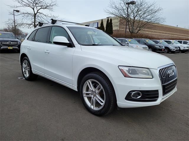 2014 Audi Q5 2.0T Premium Plus, available for sale in Stratford, Connecticut | Wiz Leasing Inc. Stratford, Connecticut 2014 Audi Q5 2.0T Premium Plus, available for sale in Stratford, Connecticut | Wiz Leasing Inc. Stratford, Connecticut
