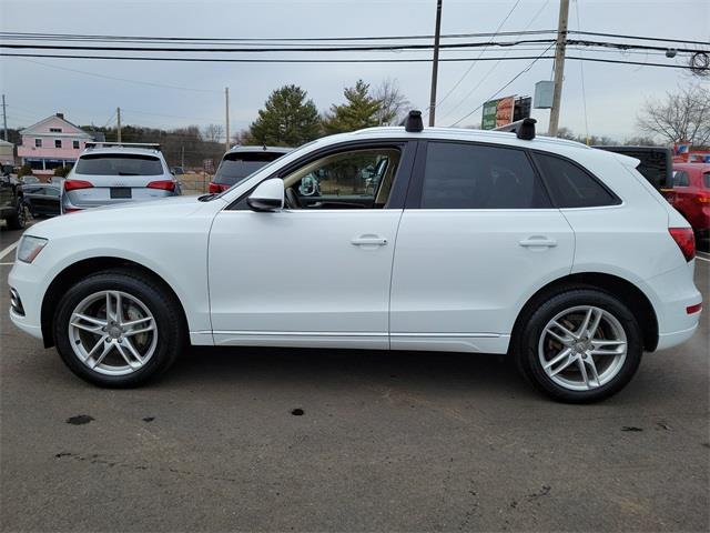 2014 Audi Q5 2.0T Premium Plus, available for sale in Stratford, Connecticut | Wiz Leasing Inc. Stratford, Connecticut 2014 Audi Q5 2.0T Premium Plus, available for sale in Stratford, Connecticut | Wiz Leasing Inc. Stratford, Connecticut