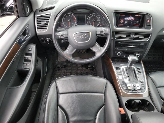 2016 Audi Q5 2.0T Premium Plus, available for sale in Stratford, Connecticut | Wiz Leasing Inc. Stratford, Connecticut 2016 Audi Q5 2.0T Premium Plus, available for sale in Stratford, Connecticut | Wiz Leasing Inc. Stratford, Connecticut