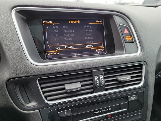 2016 Audi Q5 2.0T Premium Plus, available for sale in Stratford, Connecticut | Wiz Leasing Inc. Stratford, Connecticut 2016 Audi Q5 2.0T Premium Plus, available for sale in Stratford, Connecticut | Wiz Leasing Inc. Stratford, Connecticut