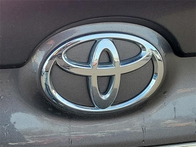 2015 Toyota Camry SE, available for sale in Stratford, Connecticut | Wiz Leasing Inc. Stratford, Connecticut 2015 Toyota Camry SE, available for sale in Stratford, Connecticut | Wiz Leasing Inc. Stratford, Connecticut