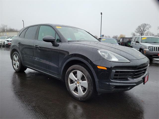 2019 Porsche Cayenne Base, available for sale in Stratford, Connecticut | Wiz Leasing Inc. Stratford, Connecticut 2019 Porsche Cayenne Base, available for sale in Stratford, Connecticut | Wiz Leasing Inc. Stratford, Connecticut