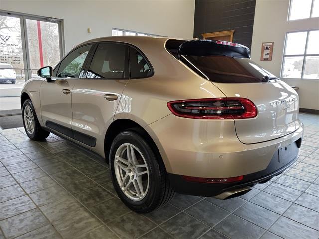 2017 Porsche Macan Base, available for sale in Stratford, Connecticut | Wiz Leasing Inc. Stratford, Connecticut 2017 Porsche Macan Base, available for sale in Stratford, Connecticut | Wiz Leasing Inc. Stratford, Connecticut