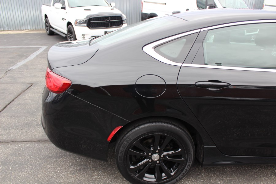 2016 Chrysler 200 4dr Sdn Limited FWD, available for sale in Deer Park, New York | Car Tec Enterprise Leasing & Sales LLC. Deer Park, New York 2016 Chrysler 200 4dr Sdn Limited FWD, available for sale in Deer Park, New York | Car Tec Enterprise Leasing & Sales LLC. Deer Park, New York
