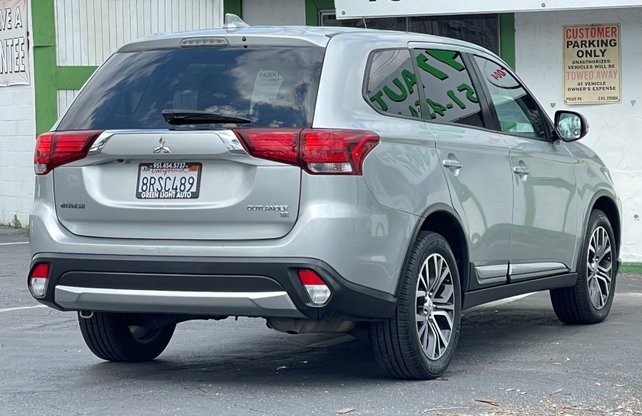 2018 Mitsubishi Outlander SE FWD, available for sale in Corona, California | Green Light Auto. Corona, California 2018 Mitsubishi Outlander SE FWD, available for sale in Corona, California | Green Light Auto. Corona, California