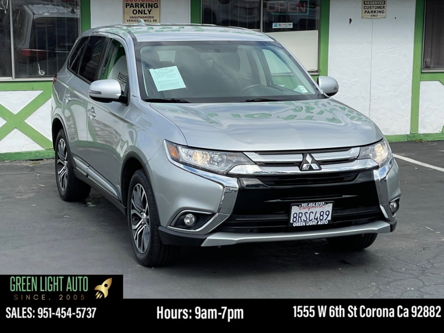 2018 Mitsubishi Outlander SE FWD, available for sale in Corona, California | Green Light Auto. Corona, California 2018 Mitsubishi Outlander SE FWD, available for sale in Corona, California | Green Light Auto. Corona, California