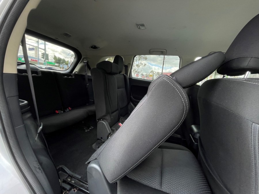 2018 Mitsubishi Outlander SE FWD, available for sale in Corona, California | Green Light Auto. Corona, California 2018 Mitsubishi Outlander SE FWD, available for sale in Corona, California | Green Light Auto. Corona, California