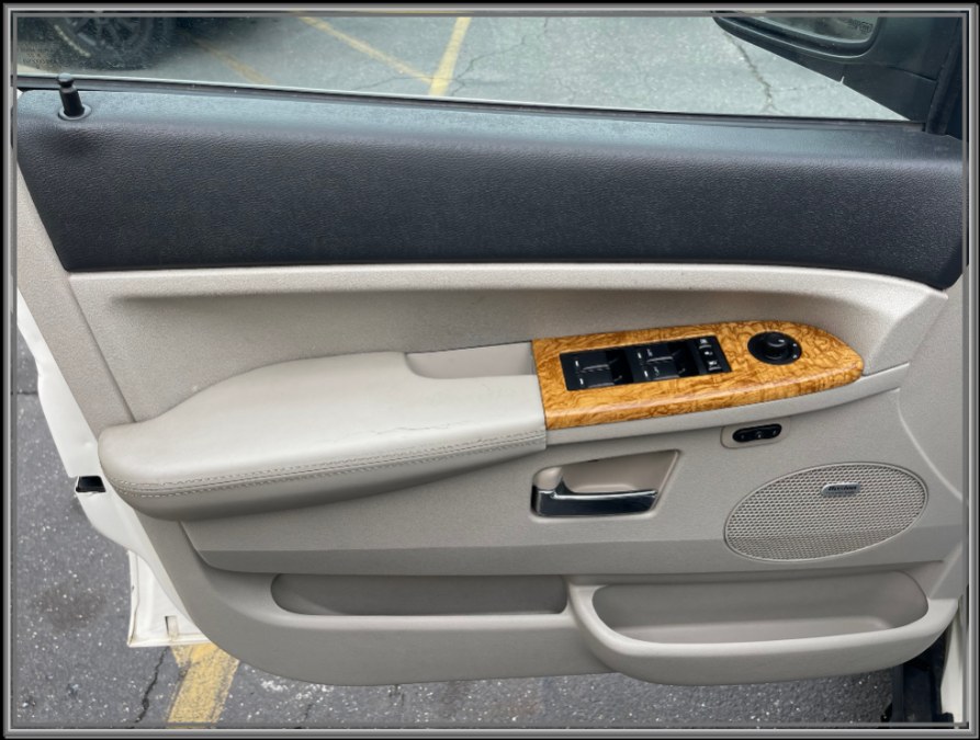2010 Jeep Grand Cherokee 4WD 4dr Limited, available for sale in Huntington Station, New York | My Auto Inc.. Huntington Station, New York 2010 Jeep Grand Cherokee 4WD 4dr Limited, available for sale in Huntington Station, New York | My Auto Inc.. Huntington Station, New York