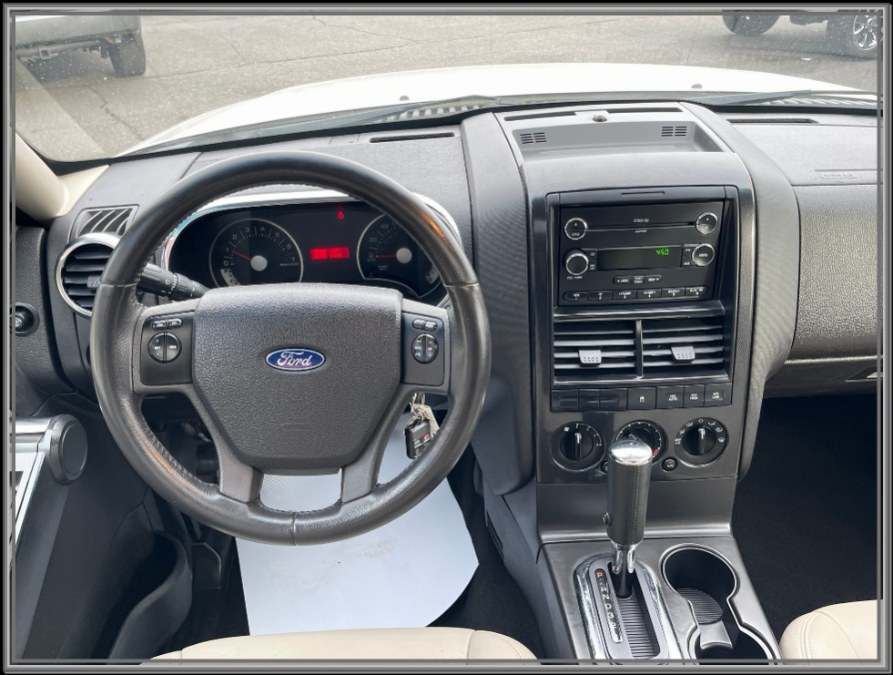 2008 Ford Explorer 4WD 4dr V8 XLT, available for sale in Huntington Station, New York | My Auto Inc.. Huntington Station, New York 2008 Ford Explorer 4WD 4dr V8 XLT, available for sale in Huntington Station, New York | My Auto Inc.. Huntington Station, New York