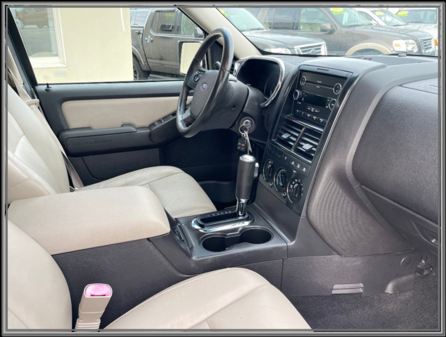 2008 Ford Explorer 4WD 4dr V8 XLT, available for sale in Huntington Station, New York | My Auto Inc.. Huntington Station, New York 2008 Ford Explorer 4WD 4dr V8 XLT, available for sale in Huntington Station, New York | My Auto Inc.. Huntington Station, New York