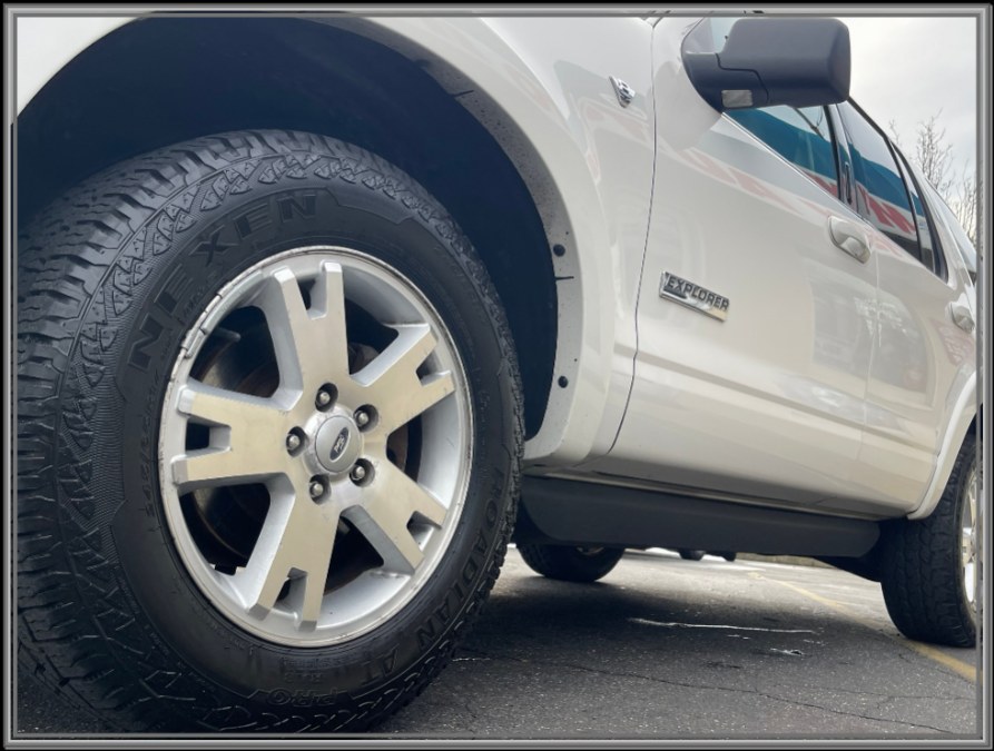 2008 Ford Explorer 4WD 4dr V8 XLT, available for sale in Huntington Station, New York | My Auto Inc.. Huntington Station, New York 2008 Ford Explorer 4WD 4dr V8 XLT, available for sale in Huntington Station, New York | My Auto Inc.. Huntington Station, New York